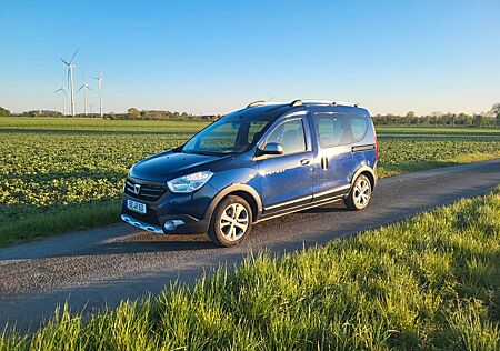 Dacia Dokker TCe 115 Stepway  / Minicamper