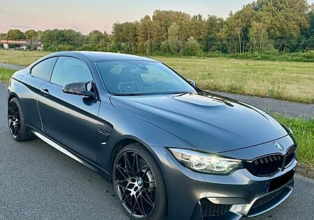 BMW M4 360Cam,HUD,H&K,Carbon,Vollaus.