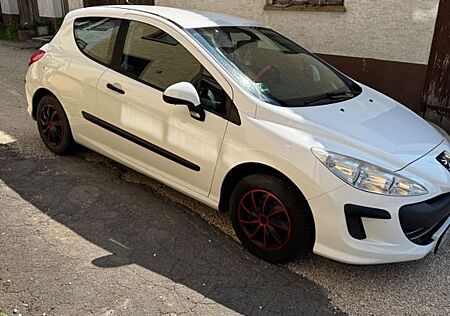 Peugeot 308 Filou 95 VTi Filou