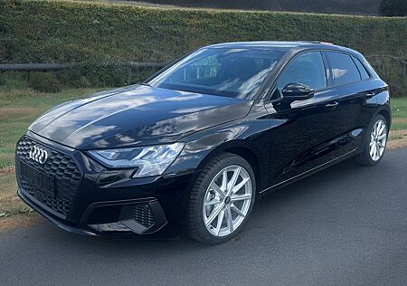 Audi A3 35 TFSI Busin. Pak. Licht Pak. Navi S-Line18