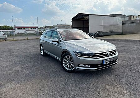 VW Passat Volkswagen 2.0 TDI SCR 140kW DSG Highline Varian...