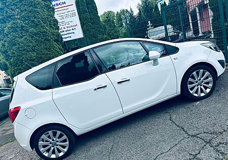 Opel Meriva MerivaB Innovation1.4/Navi/Kl-Aut/SHZ/Temo/129km