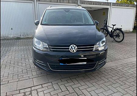 VW Sharan Volkswagen 2.0 TDI SCR 135kW DSG ACC+Pano+AHK