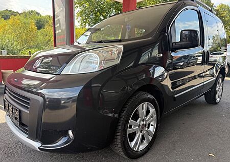 Fiat Qubo Trekking Klima CarPlay LM PDC Scheckheft
