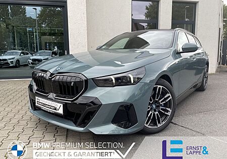 BMW i5 eDrive40 Tour M Sport Pro || 360° Pano AHK