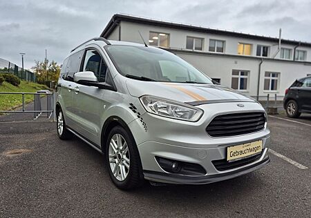 Ford Tourneo Courier Titanium