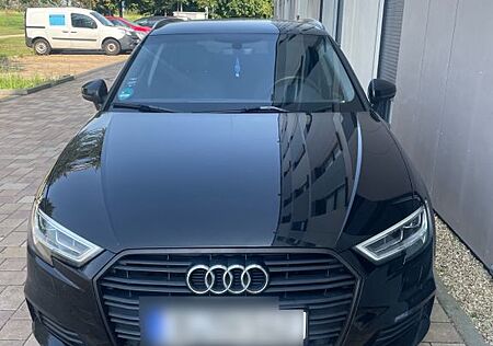 Audi A3 2.0 TDI - LED, vrt. Cpit, PDC, SHZ, Lenkrad