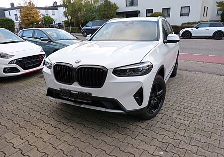 BMW X3 xDrive 30 d NAVI LHZ AHK MEMORY DRIVING-A.