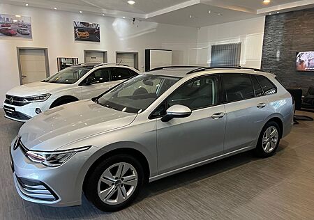 VW Golf Volkswagen VIII 2.0TDI*DSG*NAV*VIRT*LED*KAM*DAB*AHK*1H