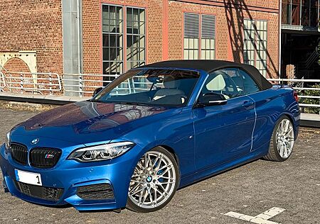 BMW 240 M240i Cabrio xDrive Vollausstattung 19" Garantie