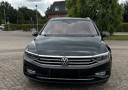 VW Passat Variant Volkswagen 2.0 TDI Elegance