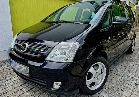 Opel Meriva 1.8 Cosmo