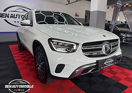 Mercedes-Benz GLC 300 GLC 300d 4Matic PANO+LED+RFK+AHK