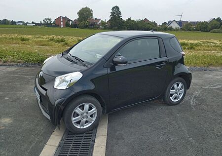 Toyota iQ 1,0 Klima TÜV 11/26 2.Hand Top u.gepflegt