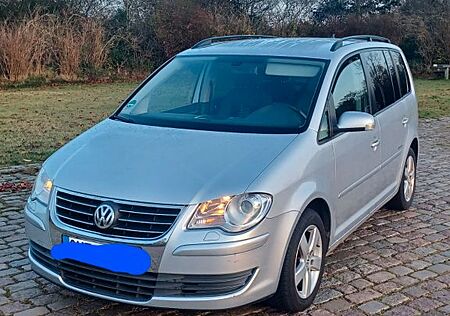 VW Touran Volkswagen 1.9 TDI DSG DPF Highline Highline