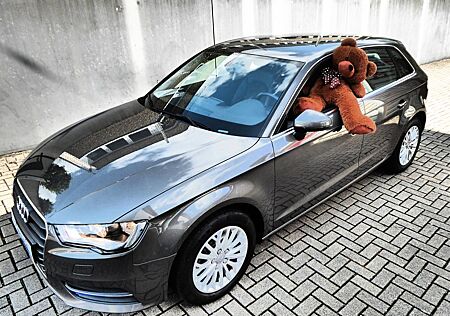 Audi A3 Sportback ambiente 1.Hand original 37.300km!