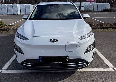 Hyundai Kona ELEKTRO 150kW Prime Austattung