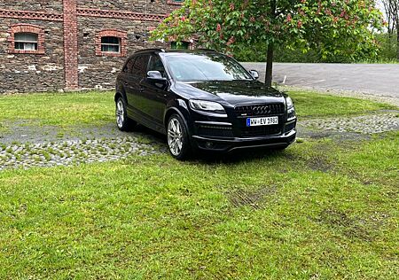 Audi Q7 3.0 TDI (DPF) quattro tiptronic -