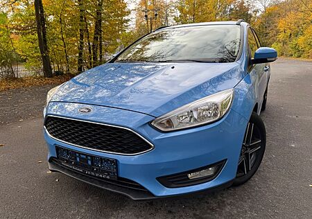 Ford Focus Turnier Business Super Optik Navi
