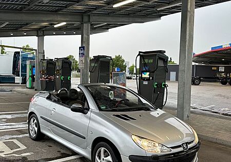 Peugeot 206 CC 110 - Neu TÜV