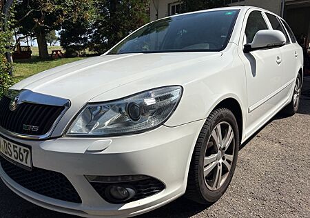 Skoda Octavia 2.0 TDI RS Combi RS; WaPu,ZR NEU!