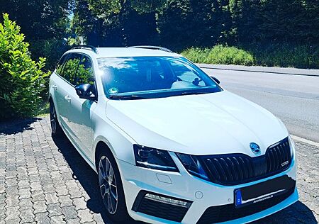 Skoda Octavia 2.0 TSI RS Combi RS