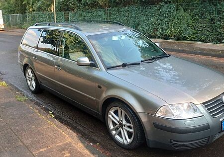 VW Passat Variant Volkswagen 1.9TDI 96kW 4motion Comfortli...
