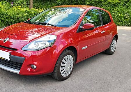 Renault Clio Dynamique 1.2 16V 75 Dynamique