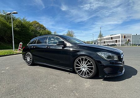 Mercedes-Benz CLA 220 Shooting Brake CLA 220 d DCT AMG Lin...