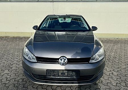 VW Golf Volkswagen VII Lim. Comfortline BMT*PDC*SHZ*AHK*TEMPO*