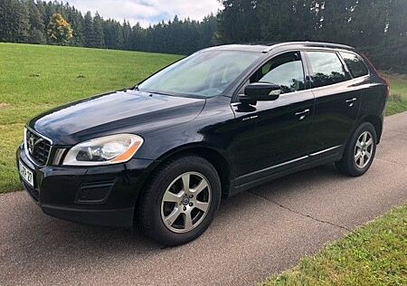 Volvo XC 60 XC60 D5 AWD Geartronic Summum Summum