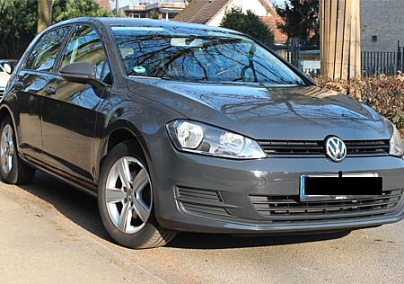 VW Golf Volkswagen 1.4 TSI 92kW Comfortline Scheckheftgepflegt
