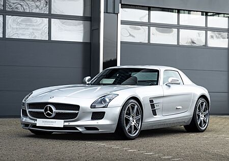 Mercedes-Benz SLS AMG COUPÉ PERFORMANCE SPORTSITZE BRD FAHRZ.!