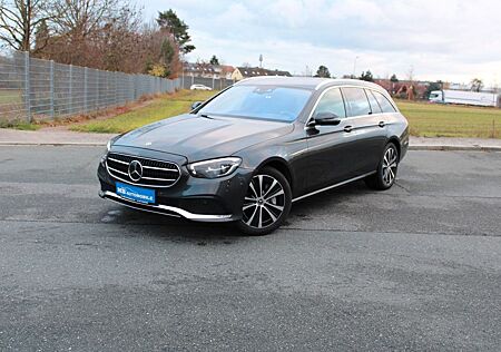 Mercedes-Benz E 300 E300 de Kamera ACC Sitzhzg. Standhzg. WideScreen