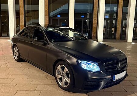 Mercedes-Benz E 400 d 4MATIC Autom. - AMG Line/MB100 Garantie