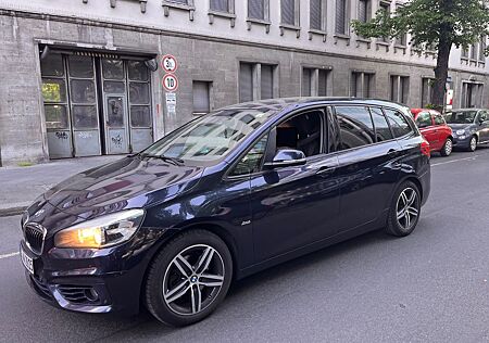 BMW 2er Gran Tourer 218d Sport Line (von privat)