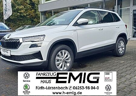 Skoda Karoq Selection DSG,ANSCHLUSSGARANTIE,ANHÄNGEVOR