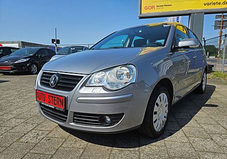 VW Polo Volkswagen IV Tour Klima,Sitzhz.,BC,Temp., PDC