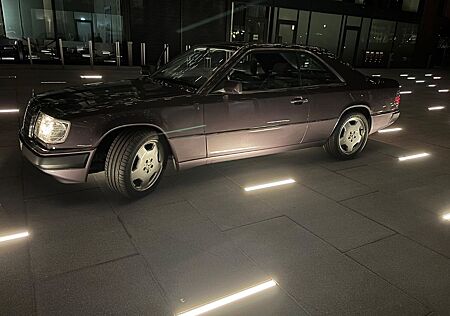 Mercedes-Benz CE 300
