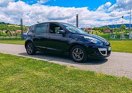 Renault Scenic Dynamique dCi 110 Dynamique
