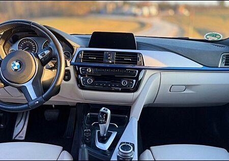 BMW 420 420iXDrive Gran Coupe M Paket Weißes Leder