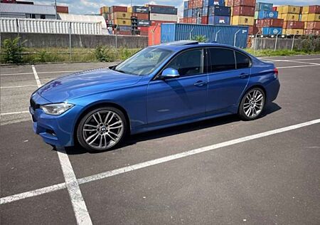 BMW 330d M- Paket ab Werk