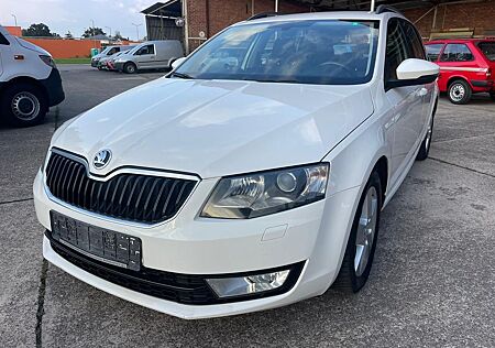 Skoda Octavia Combi Ambition/AUTOMATIK/NAVI/SHZ/TEMPO