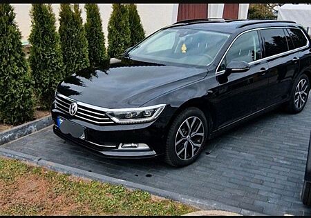 VW Passat Variant Volkswagen Passat Kombi B8 2.0tdi DSG LED Tausch SUV V8