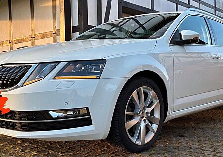 Skoda Octavia 2.0 TDI SCR DSG Style Combi Style