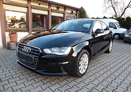 Audi A3 Limousine attraction Stufenheck/Navi/Top