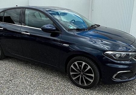 Fiat Tipo Lounge Diesel Euro6 Navi Kamera 1.Hd 138tkm
