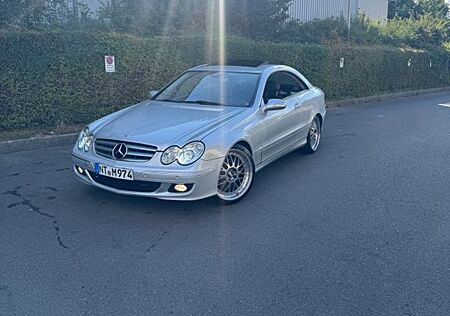 Mercedes-Benz CLK 240 AVANTGARDE Tausch auch möglich