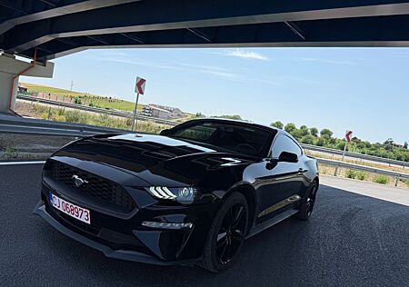 Ford Mustang 2.3 EcoBoost -