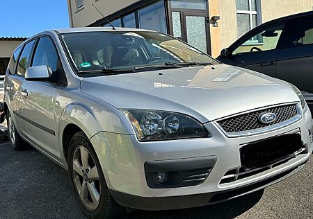 Ford Focus 1,6 Ti-VCT Sport Sport